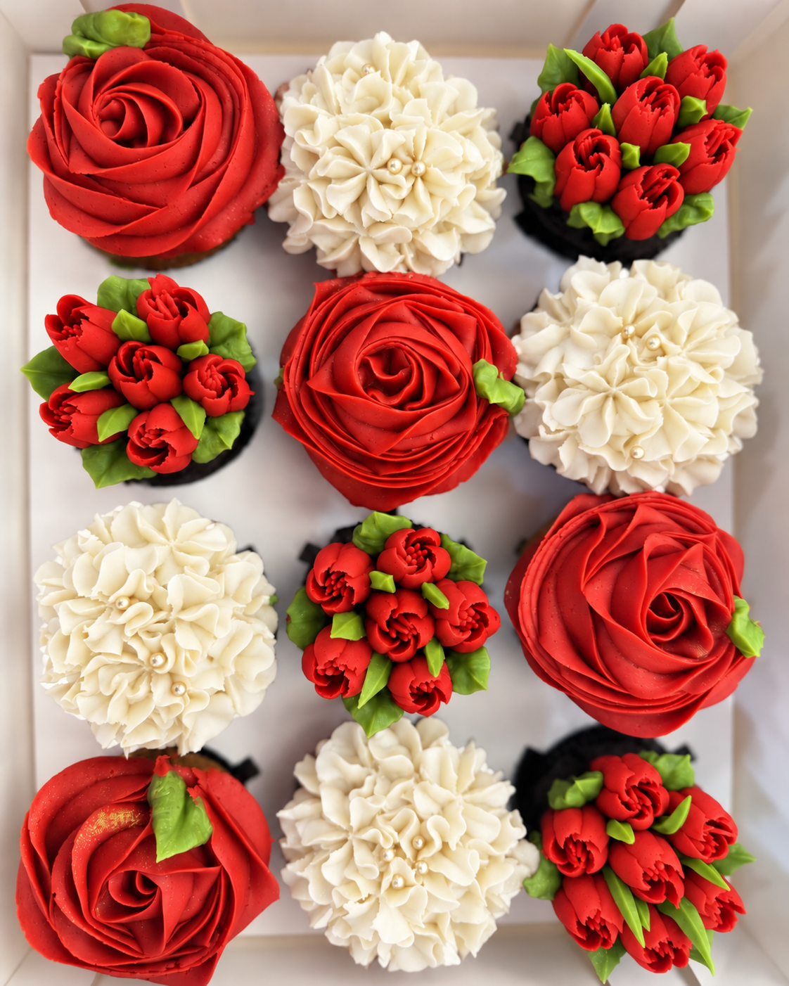 Scarlet Elegance Box