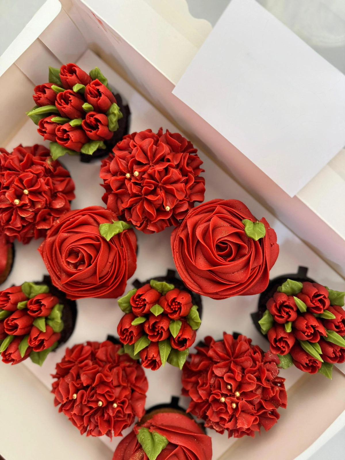 Scarlet Elegance Box