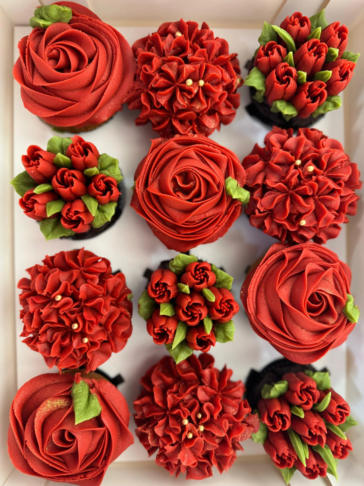 Scarlet Elegance Box