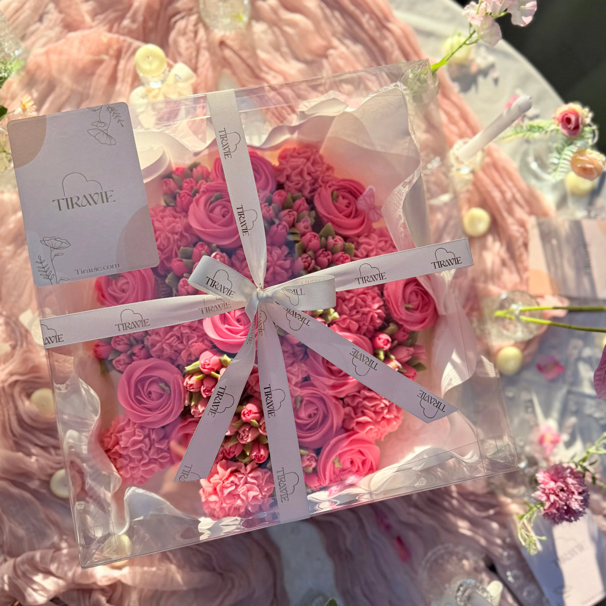 Tan Bouquet